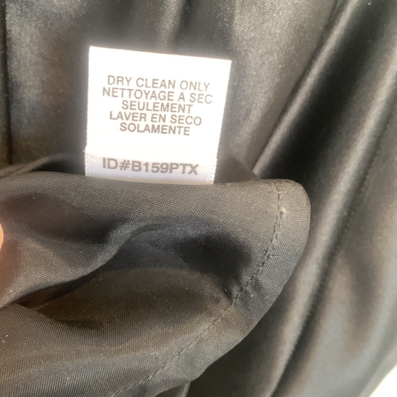 BCBGMAXAZRIA Sleeveless Pleated Dress - Picture 12 of 12